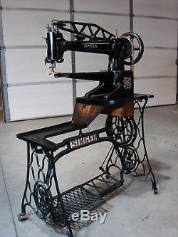 SINGER 29K62 INDUSTRIAL CYLINDER LONG ARM SEWING MACHINE, LEATHER PATCHER
