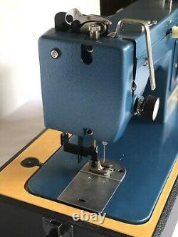 Sailrite Ultrafeed Lsz-1 Industrial Zig Zag Sewing Machine, Barely Used
