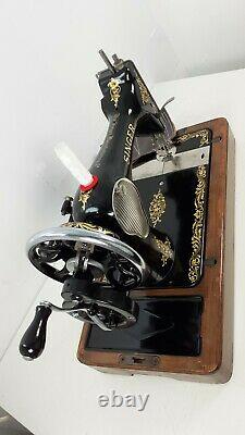 Semi-Industrial Singer 128K Handcrank Sewing Machine, NEWLY SERVICED, sews LEATHER