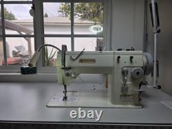 Sewing Machine Singer Zigzag Straight Stitch Industrial Sewing Machine with Foot