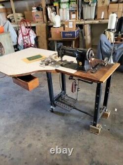 Singer 111W industrial sewing machine-complete with table and accessories