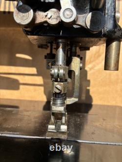 Singer 119W2 Double Needle Hemstitcher Industrial Sewing Machine Head Only