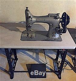 Singer 132K6 Industrial Sewing Machine