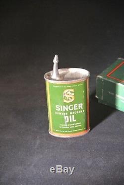 Singer 221K, Antique, Featherweight, Semi-industrial Sewing Machine 1956