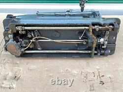 Singer 281-3 Industrial Sewing Machine for Used Parts Heavy Duty
