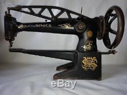 Singer 29K33 Leather cobbler Industrial sewing machine long arm