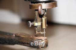 Singer 29-4 Antique Industrial Sewing Machine Vintage Cobbler Leather Patcher