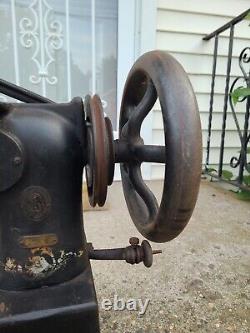 Singer 29-4 For Parts Or Restore Rebuild Head Only Industrial Sewing Machine
