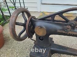 Singer 29-4 For Parts Or Restore Rebuild Head Only Industrial Sewing Machine