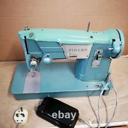 Singer 327K Green Vintage 1960s Sewing Machine & Case