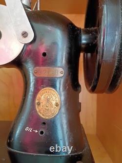 Singer 32-48 Industrial Sewing Machine