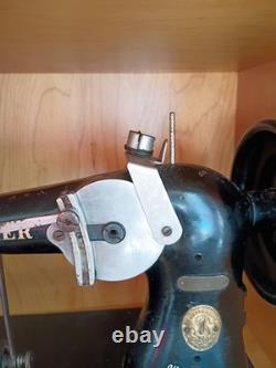 Singer 32-48 Industrial Sewing Machine