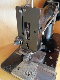 Singer 32-48 Industrial Sewing Machine
