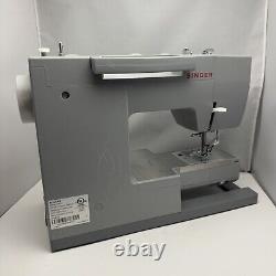 Singer 4432 Heavy Duty Mechanical Sewing Machine Pre-Owned