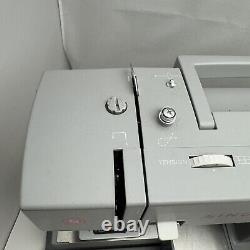 Singer 4432 Heavy Duty Mechanical Sewing Machine Pre-Owned