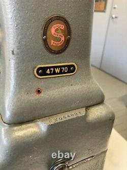 Singer 47W70 Darning Machine Industrial Sewing Machine Original Simanco