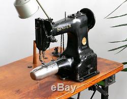 Singer 47w70 Darning Sewing Machine // Exceptional Condition, Tuned & Ready