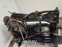 Singer 68-38 Sewing Machine