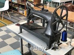 Singer 7-33 Sewing Machine 7 Class Heavy Duty Walking Foot Leather Canvas