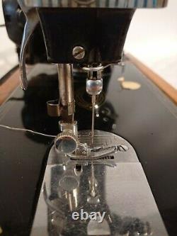 Singer 99K Electric Semi Industrial Sewing Machine Vintage Decorative UNTESTED