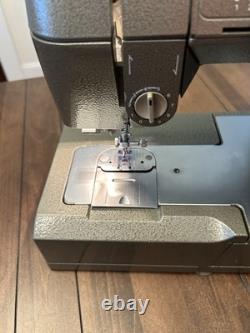 Singer HD110-C Heavy Duty Sewing Machine Tested Works Great