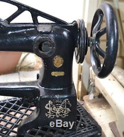 Singer Industrial 29-4 Cobbler Leather Treadle Sewing Machine