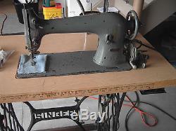 Singer Industrial Sewing Machine Antique 1921 Model 31-15 Complete withStand Motor