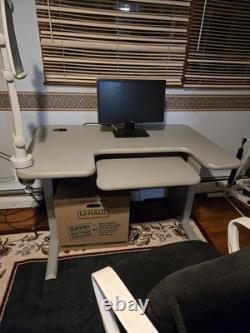 Singer Industrial Sewing Machine with Work Table and Additional Parts