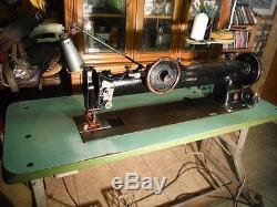 Singer Long Arm Walking Foot 30 144W302 Industrial Leather Sewing Machine Used