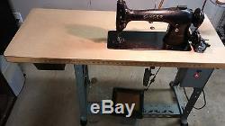 Singer Sewing Machine 96-40 INDUSTRIAL Sewing Machine