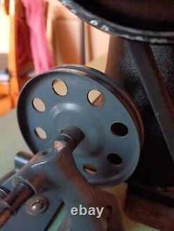 Singer Vintage Working Industrial Sewing Machine 241-11 with table and motor