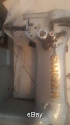 Singer Walking Foot Industerial Sewing Machine sews great Commercial Heavy Duty