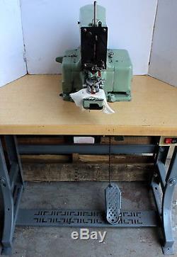 UNION SPECIAL LEWIS Mod. 200-1 Button Sewer 2+4 Hole Industrial Sewing Machine