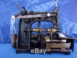 Union Special 13200 Z Double Lock Stitch sewing machine Industrial 2 needle