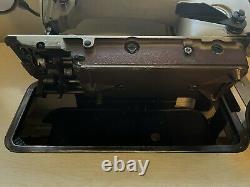Union Special 1 needle INDUSTRIAL SEWING MACHINE With Table