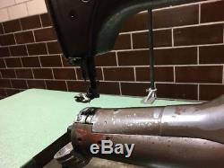 Union Special 33500 A Cylinder Bed Industrial Sewing Machine Vintage