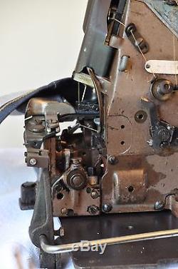 Union Special 43200G Chain Stitch Hemming Sewing Machine excellent condition
