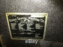 Union Special Commercial Industrial Sewing Machine Vintage Thirty Eight Two 40
