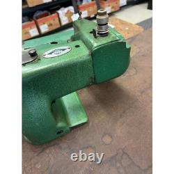 United States Blind Stitch Sewing Machine Model 718-C-6 Industrial Green Vintage