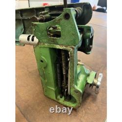 United States Blind Stitch Sewing Machine Model 718-C-6 Industrial Green Vintage