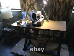 Used Working Chandler Tack Master 600-75 Industrial Sewing Machine With Table