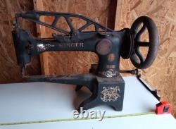 VINTAGE Singer 29-4 Industrial Leather Cobbler Sewing Machine? Heavy