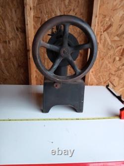 VINTAGE Singer 29-4 Industrial Leather Cobbler Sewing Machine? Heavy