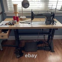 Vintage 1910's Singer 31-15 Industrial Sewing Machine Table Servo Tested