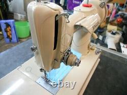 Vintage 1961 Singer Featherweight 221J Tan Sewing Machine with Case refurbished