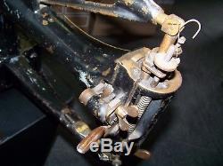 Vintage/Antique Industrial shoe patching Sewing Machine Singer 29K51 & Stand