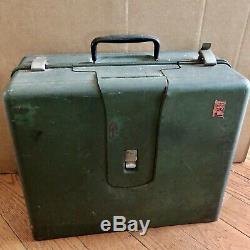 Vintage ELNA Supermatic Portable Sewing Machine Avacado Green With Case