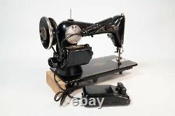 Vintage Early 1931 Singer 66 Sewing Machine Foot Pedal & Attachments Industrial
