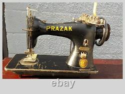 Vintage Industrial Sewing Machine Model prazak 52 class -6 needle