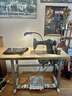 Vintage Industrial Singer Sewing Machine Great Working Condition